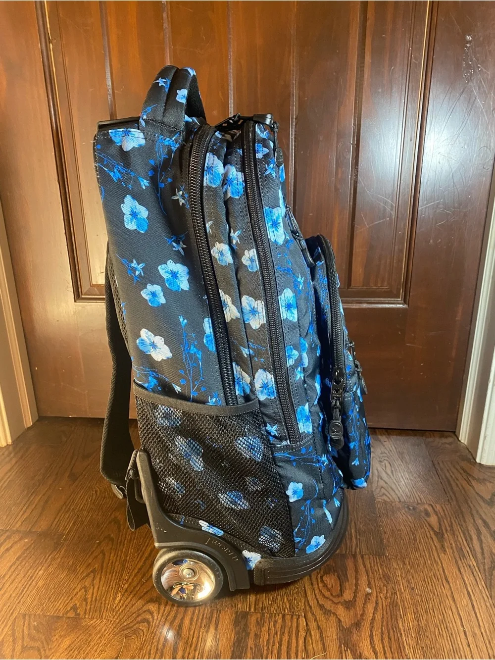 J World New York this bag